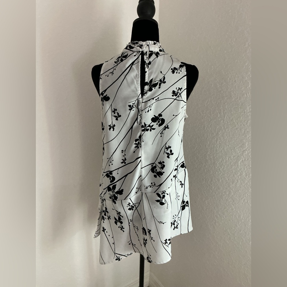 White House Black Market Floral Halter Blouse High Neck Flowy Ruffle Hem Size 4 - Picture 12 of 16